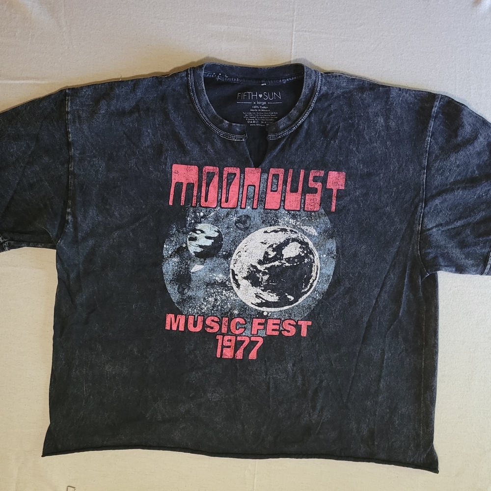 Moon Dust Music Fest 1977 Graphic Tee - Black with Red Print